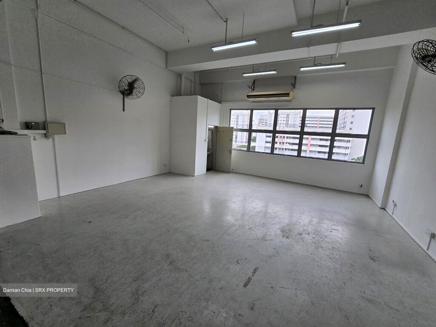 First Centre (D19), Factory #504927051